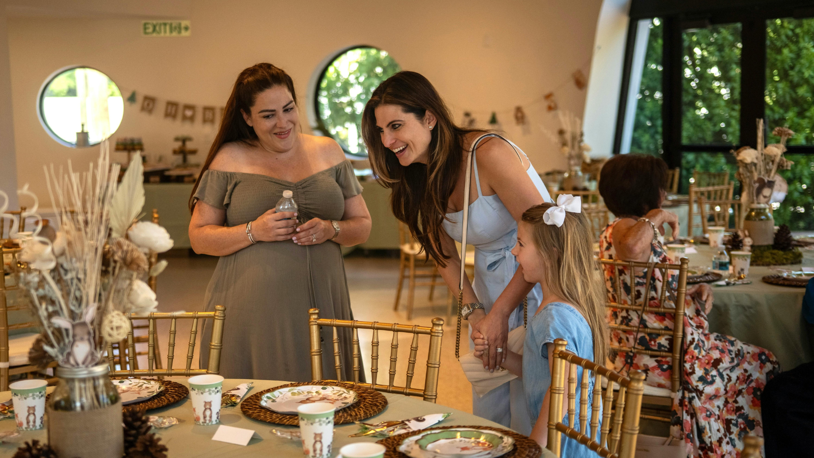 חתונת שישי צהריים מה ללבוש